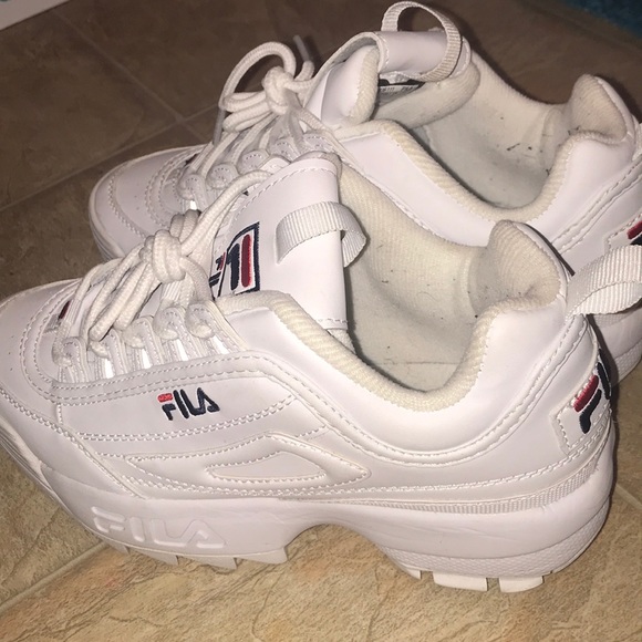 Shoes - Fila disrupters